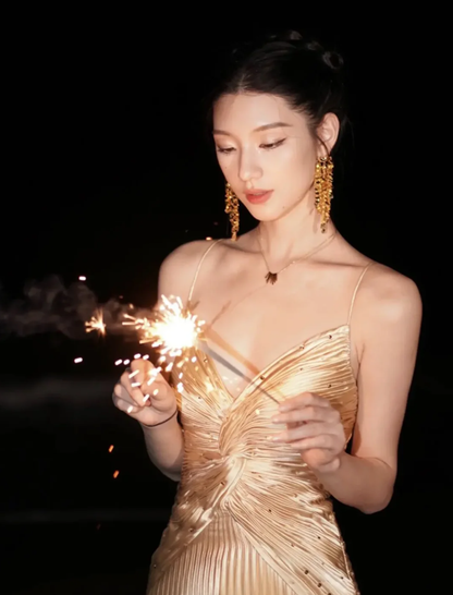 Fashion Spaghetti Straps V Neck Gold Satin Pleated Long Evening Dress Formal Wedding Guest Dress D2263