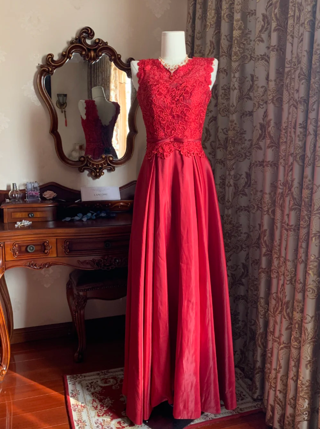 Vintage Red Sleeveless Lace Satin A Line Long Paery Dress Birthday Prom Dress D1715