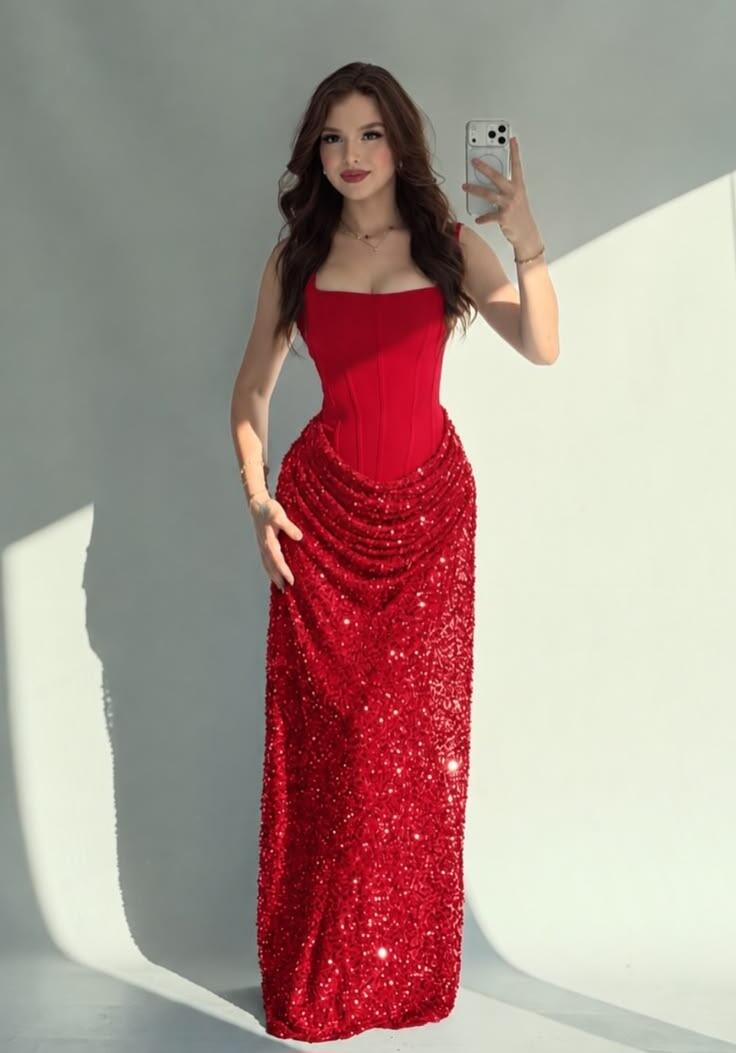 Sparkly Red Sequin Pleated Long Evening Dress Spaghetti Straps Sheath Prom Dress D5151