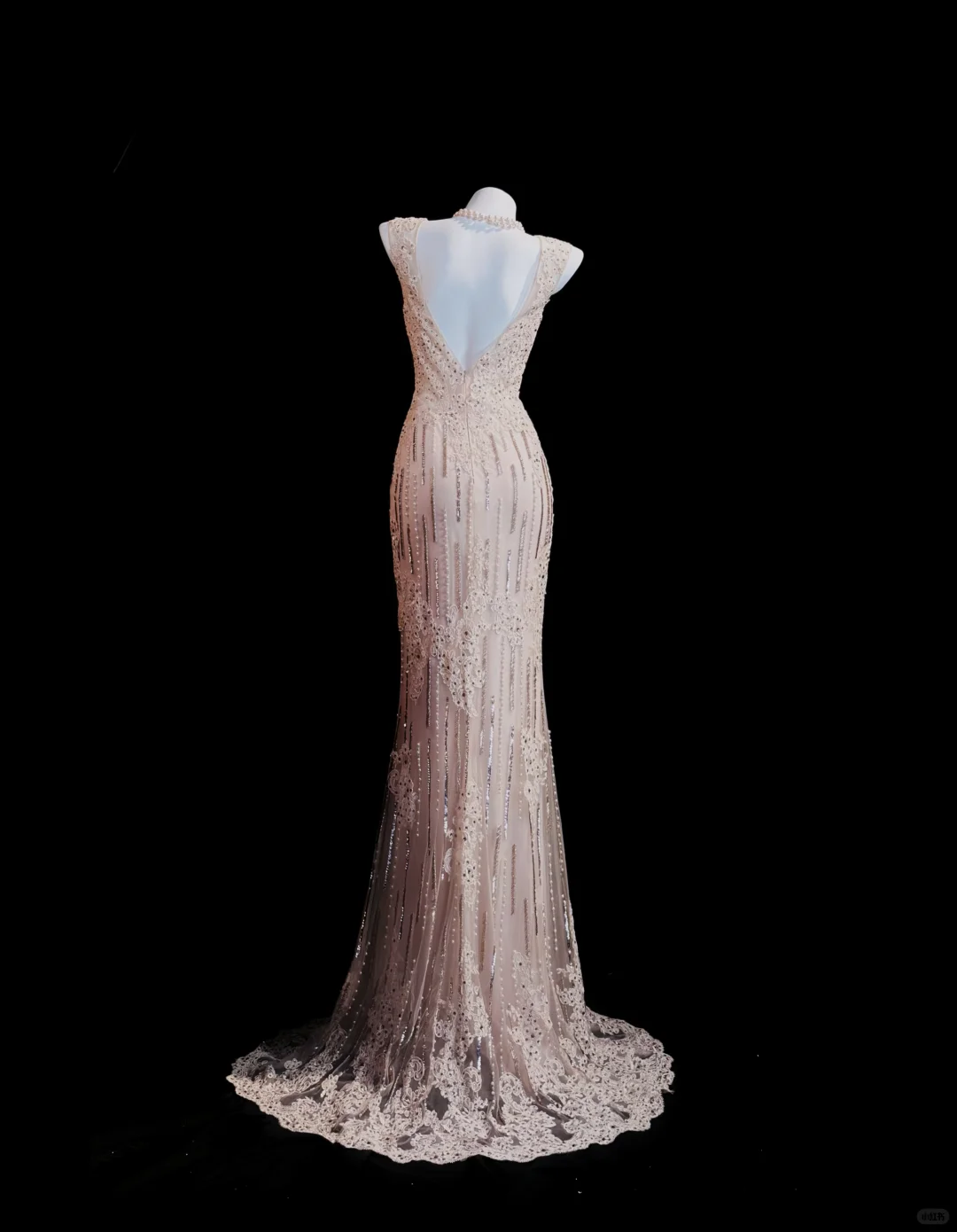 Classy V Neck Apricot Pink Sequin Beaded Mermaid Long Party Dress Evening Dress With Appliques D2516