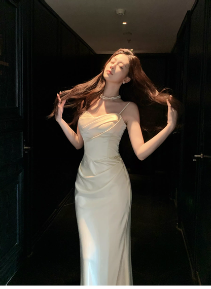 Classy Spaghetti Straps White Satin Pleated Mermaid Long Evening Dress Formal Wedding Guest Dress D2184