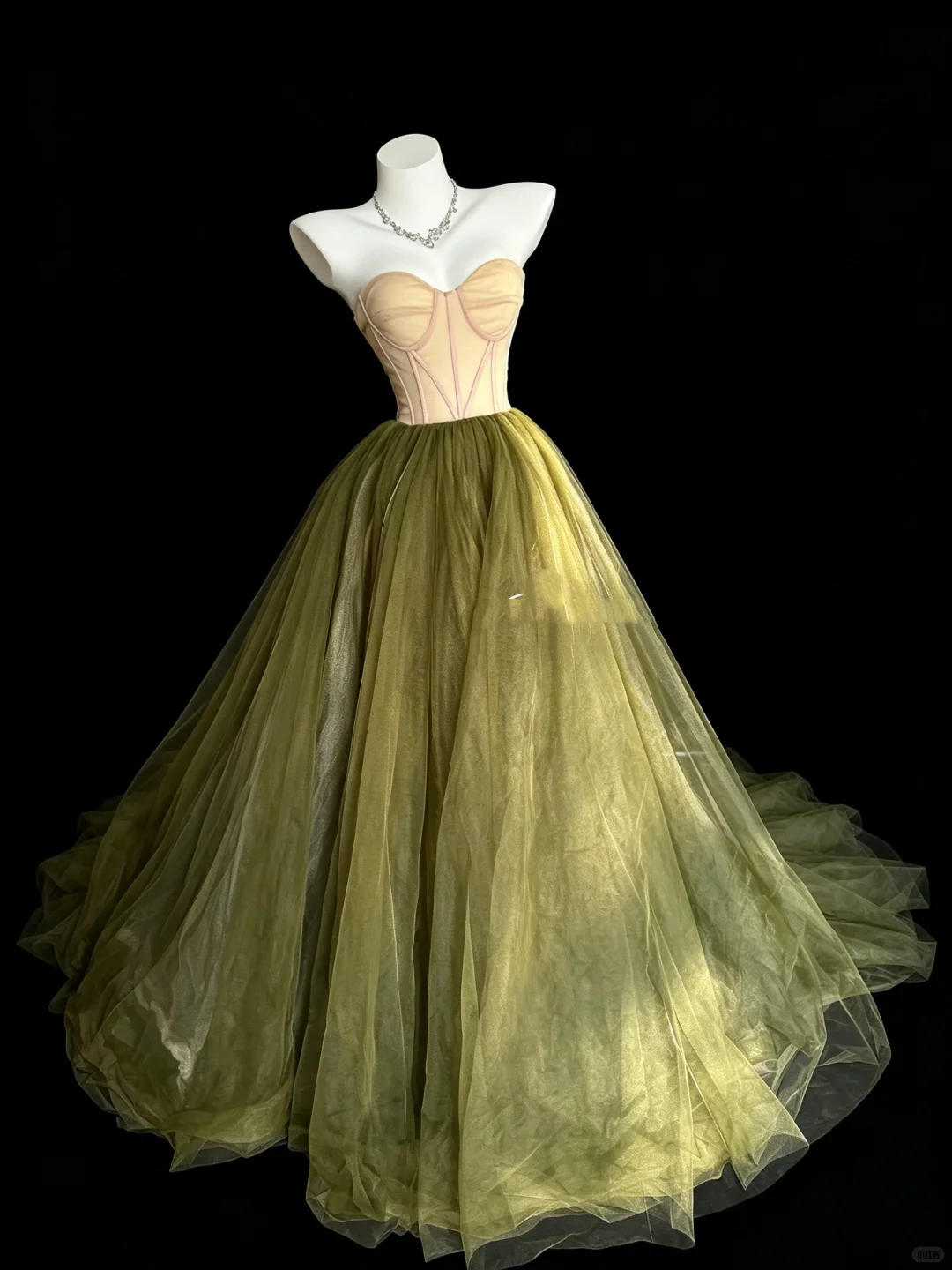 Elegant Sweetheart Neck Olive Green Tulle Long Prom Dress Evening Dress D5222