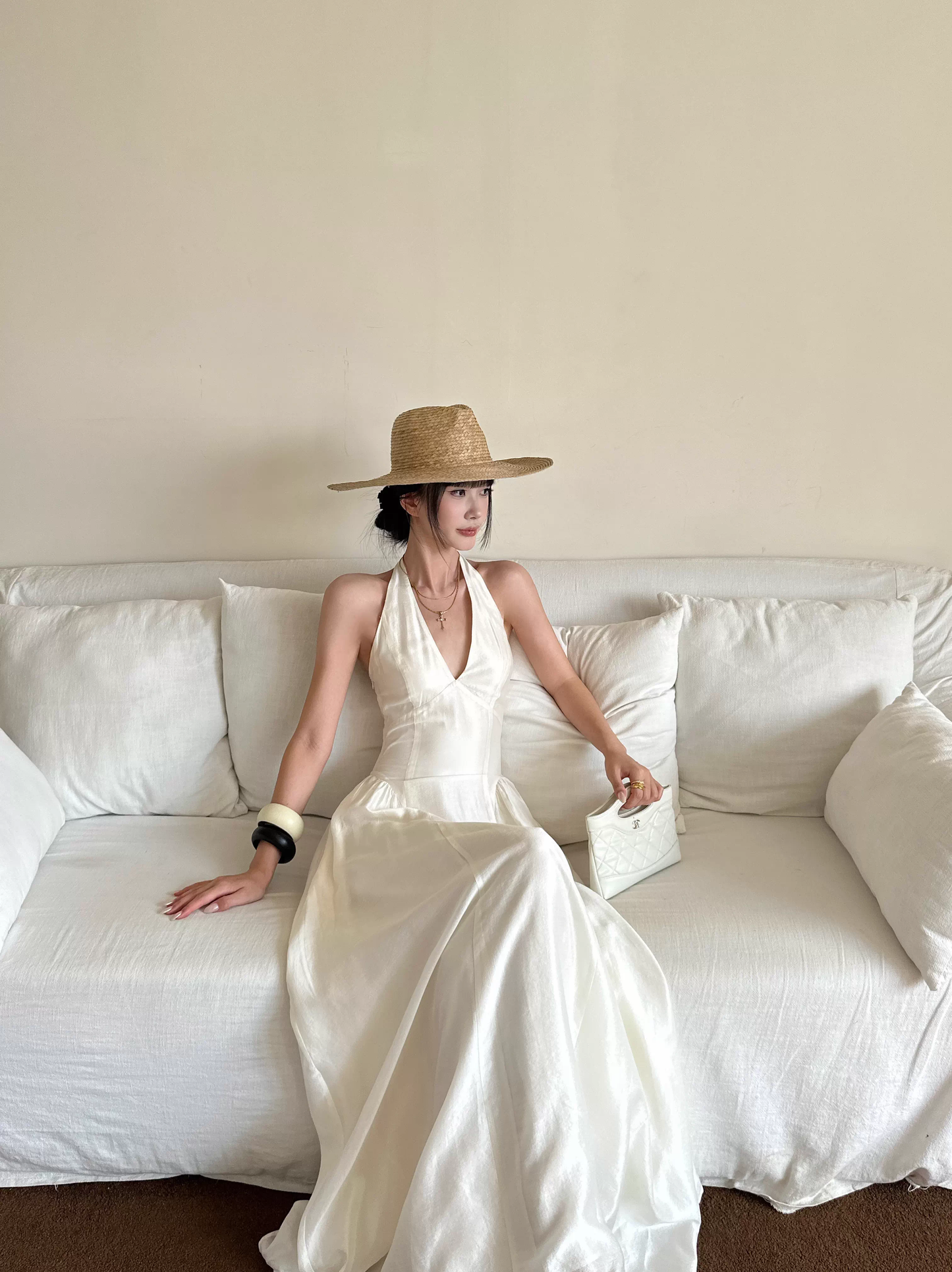 Sexy Halter V Neck White A Line Long Party Dress Formal Evening Gown D2121