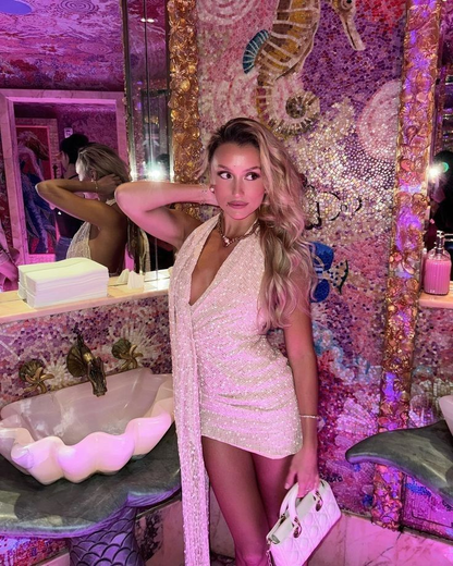 Sexy Halter V Neck Short 18th Birthday Outfits White Sequin Short Homecoming Dress D4684