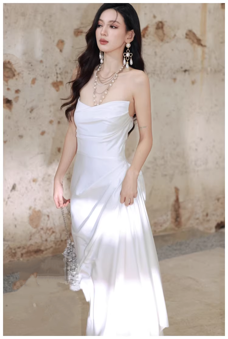 Charming Strapless Satin Pleated Mermaid Long Evening Dress White 19th Birthday Outfits D2410