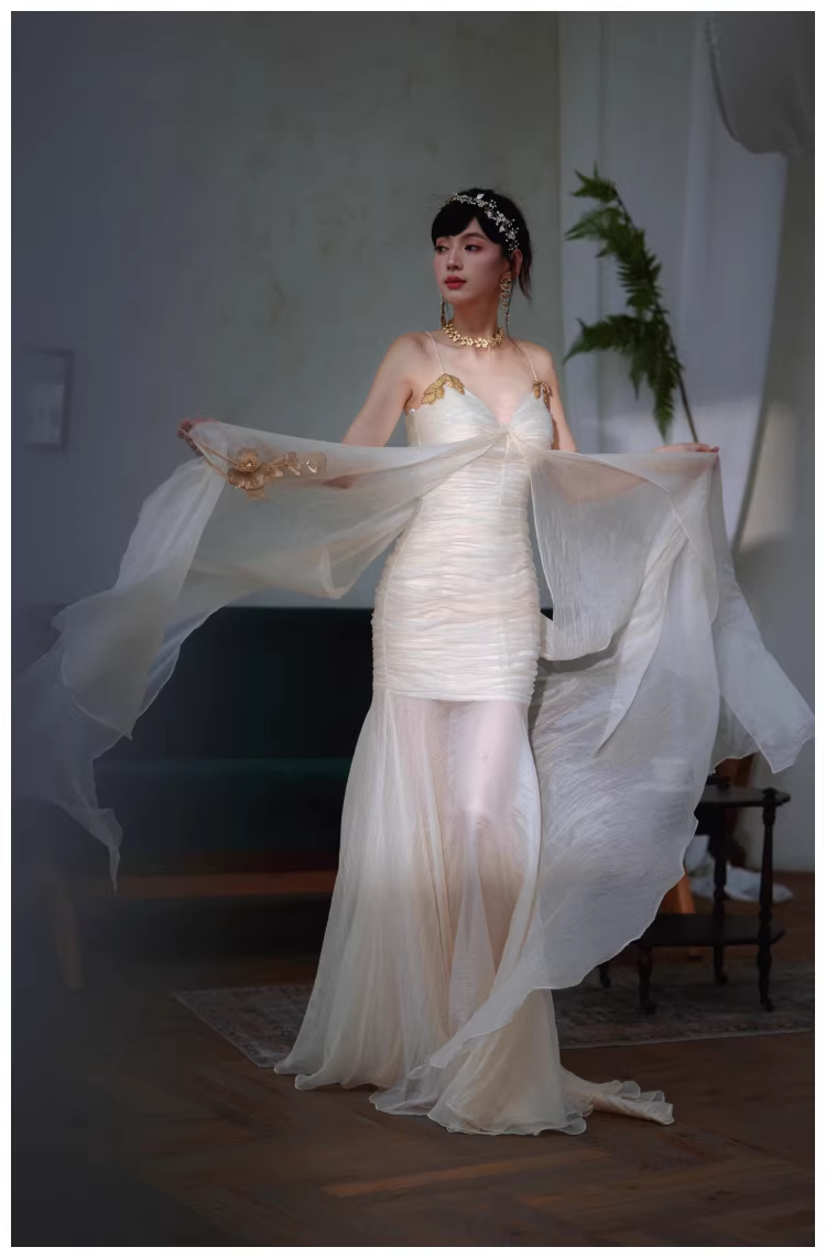 Charming Spaghetti Straps Light Apricot Chiffon Pleated Mermaid Long Evening Dress 18th Birthday Outfits D2451