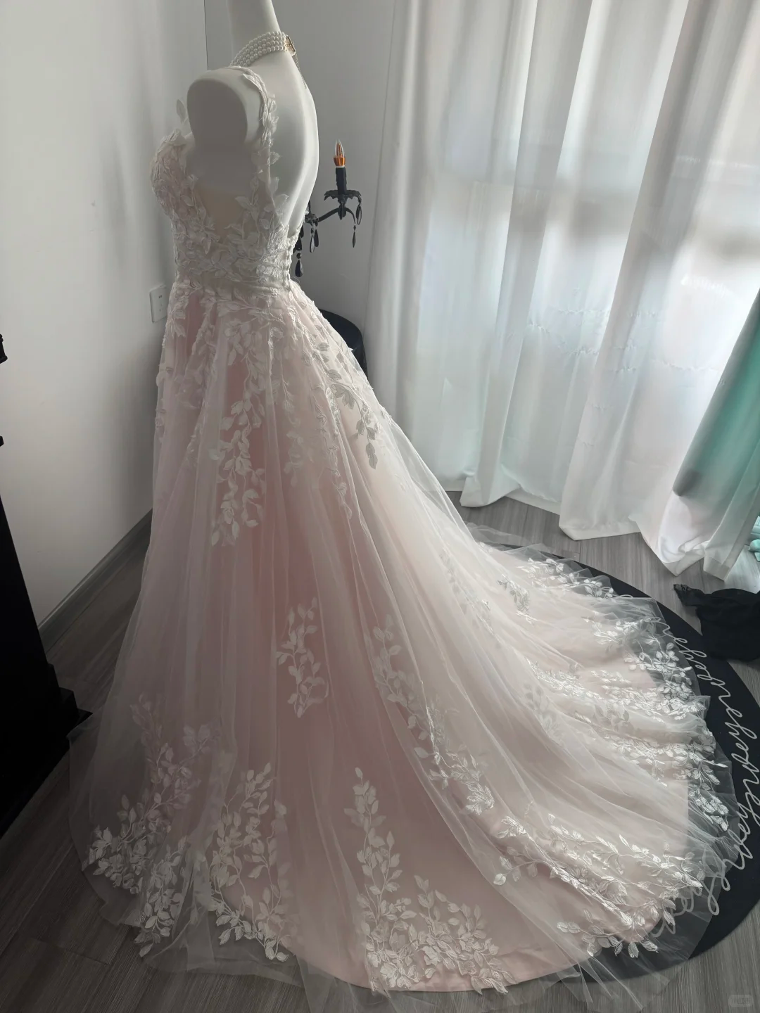 Glamorous Pink Spaghetti Straps Tulle Appliques Long Party Dress Evening Dress D3709