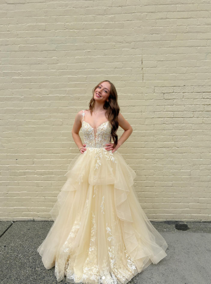 Pretty Yellow Spaghetti Straps Tulle Appliques Long Wedding Guest Dress Party Dress D1957