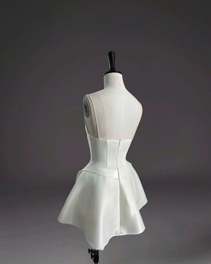 Simple Spaghetti Straps White Satin A Line Birthday Outfits Short Formal 7th Grade Homecoming Dress D026