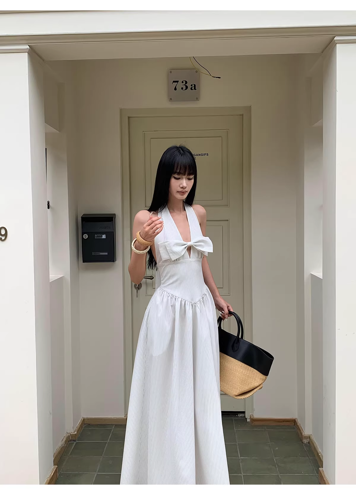 Cute Halter  A-Line Black White Striped Butterfly Bow V-Neck Long Evening Dress Birthday Party Gown D2083