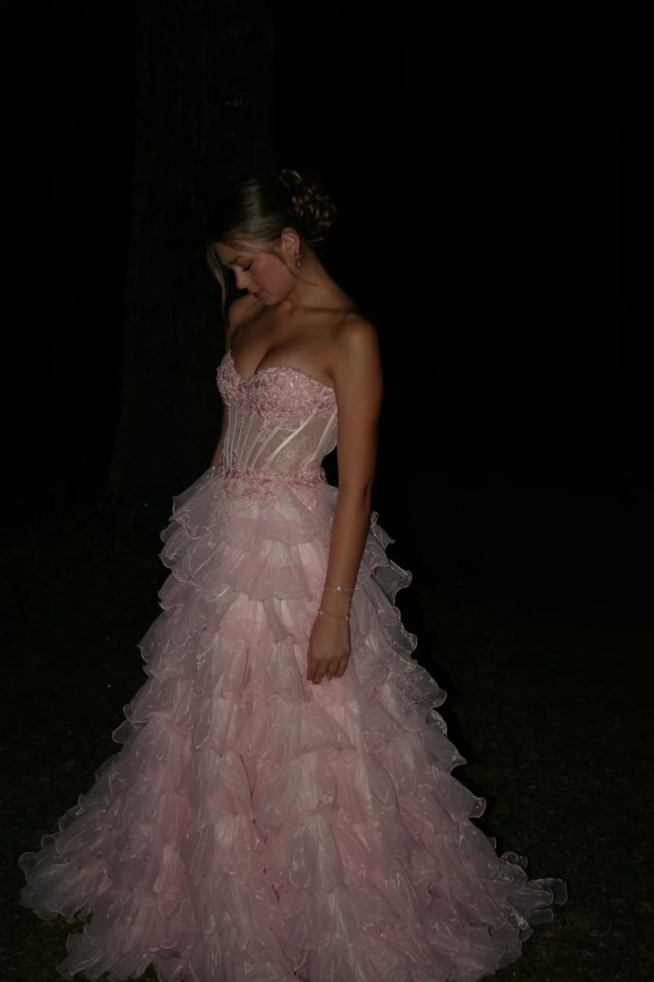 Classy Sweetheart Neck Purple Appliques Tulle Ruffle Layered Long Evening Dress Party Gowns D5447