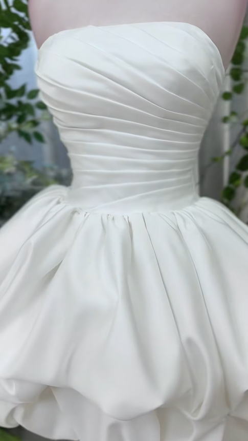Elegant Strapless White Satin Pleated A Line Short Homecoming Dress Birthday Outfits D2833