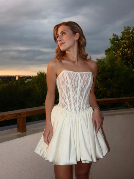 Elegant Off White Strapless Lace Satin A Line Short 6th Grade Homecoming Dress Birthday Dress D3853