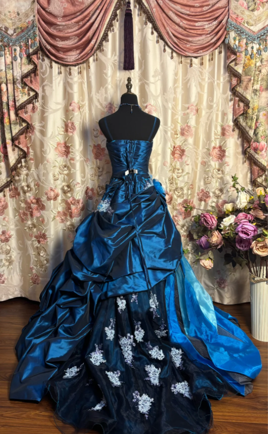 Pretty Blue Spaghetti Straps Satin Pleated Appliques Beaded Mermaid Evening Dress Long Prom Dress D2191