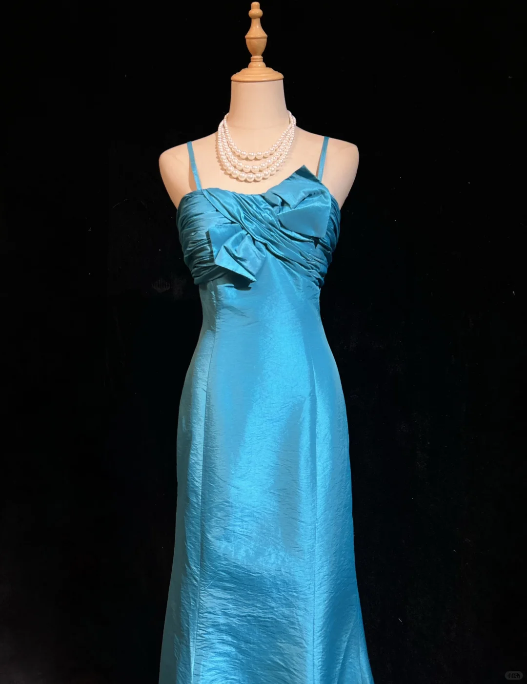 Gorgeous Spaghetti Straps Blue Satin Mermaid Long Party Dress Evening Dress D5078