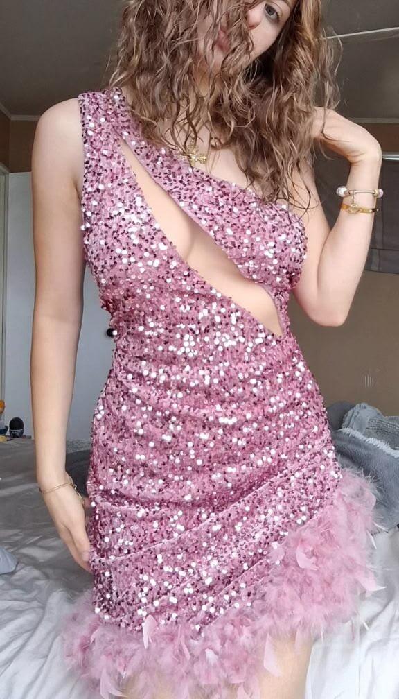 Sexy One Shoulder Sequin Feathers Mini Birthday Dress Pink Sheath Short Graduation Homecoming Dress D4312