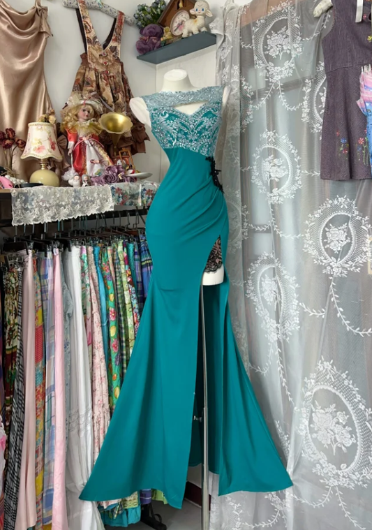 Unique Green Sleeveless Satin Lace Slit Mermaid Evening Dress Prom Gown D1245