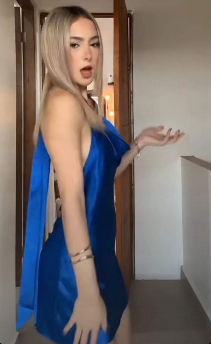 Sexy Blue Halter Satin Short Homecoming Dress,Backless Short Prom Dress D3533