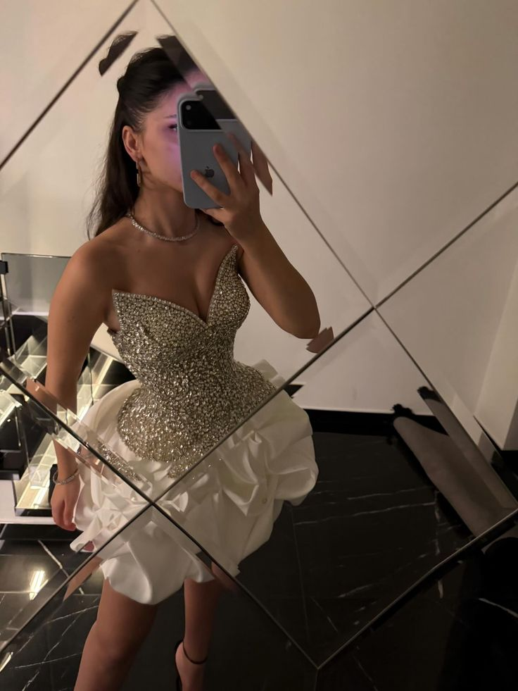 Sexy White strapless Satin Pleated Beaded A Line Short Cocktail Dress,Formal Graduation Homecoming Dress D3690