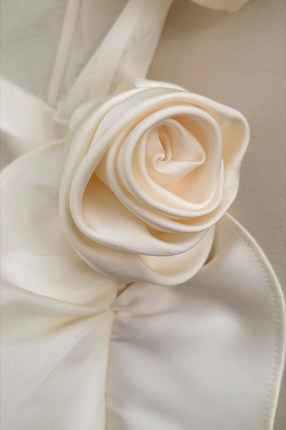 Classy Apricot Off The Shoulder Satin Pleated Sheath Mini Birthday Dress Short Graduation Homecoming Dress D3047