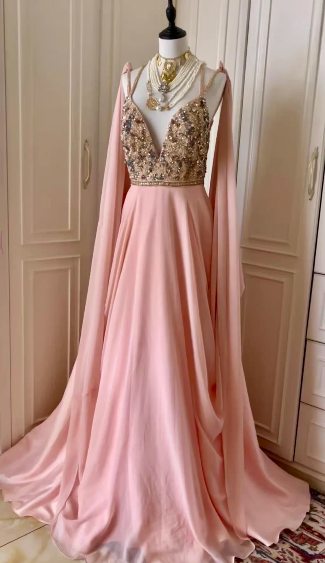 Gorgeous Spaghetti Straps V Neck Chiffon Sequin Beaded Long Wedding Guest Dress,Pink Mermaid Evening Dress D3098