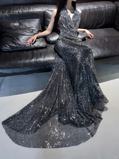 Shiny Black Sequin Pleated Mermaid Long Party Dress Halter Long Prom Gown D5088