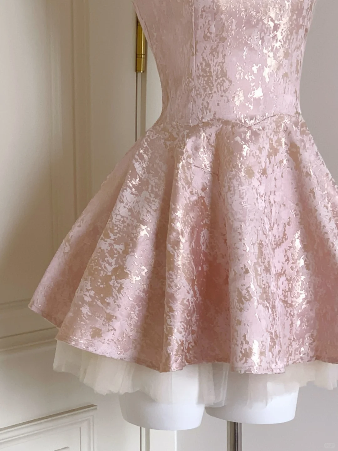 Pretty Pink Sleeveless Satin A Line 15th Birthday Outfits Short Graduation Homecoming Dress D3133