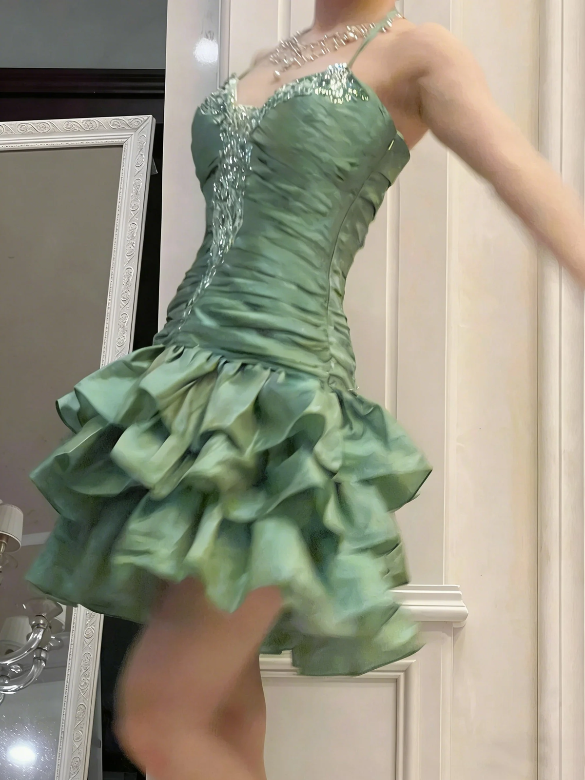 Vintage Halter Green Ruffle Layered Short Birthday Dress Homecoming Dresses D4260