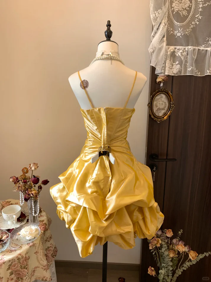Vintage Yellow Spaghetti Straps Satin Pleated Short Prom Dress Formal Graduation Homecoming Dress D496