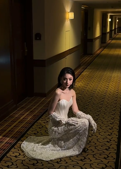 Fairy Strapless White Lace Pearls Mermaid Evening Dress Birthday Party Gown With Gloves D2220