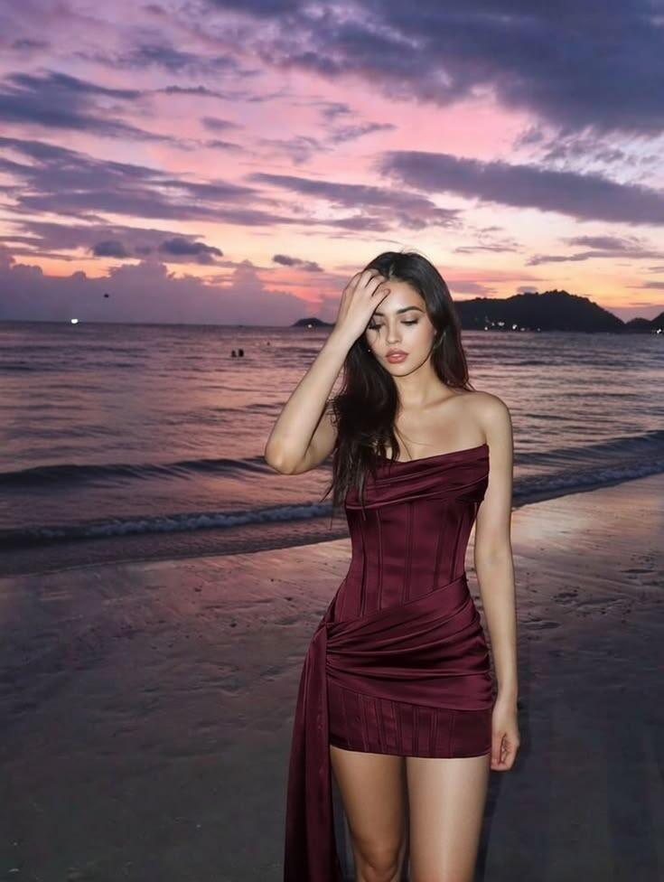 Elegant Burgundy Strapless Satin Sheath Short Homecoming Dress Birthday Outfits D3026