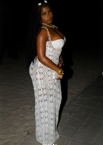 Charming Spaghetti Strap White Lace Beaded Long Party Gown Formal Evening Dress D547