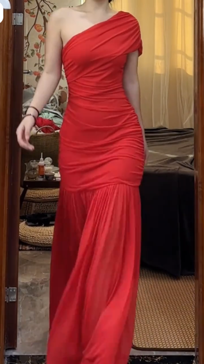 Elegant One Shoulder Red Chiffon Pleated Mermaid Prom Dress Long evening Gown  D1237