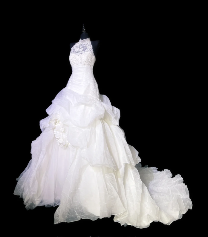 Charming White Halter Tulle Beaded Pleated Long Wedding Dress Formal Bridal Dress D553