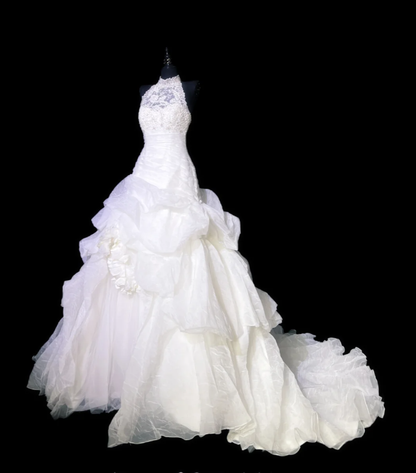 Charming White Halter Tulle Beaded Pleated Long Wedding Dress Formal Bridal Dress D553