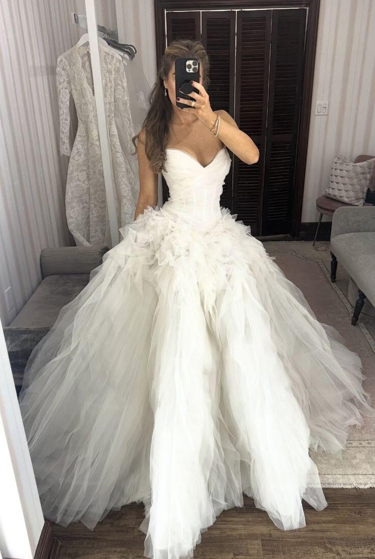 Pretty Strapless White Tulle Long Wedding Dress Bridal Dress D4425