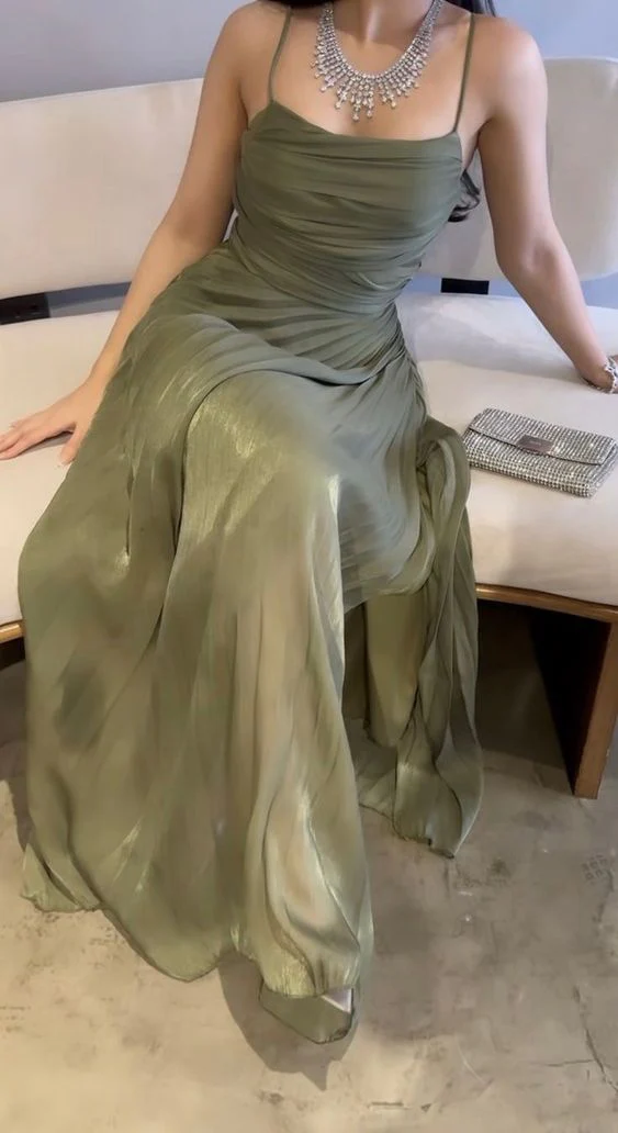 Chic Green Spaghetti Straps Tulle Pleated A Line Slit Evening Dress Long Prom Dress D1590