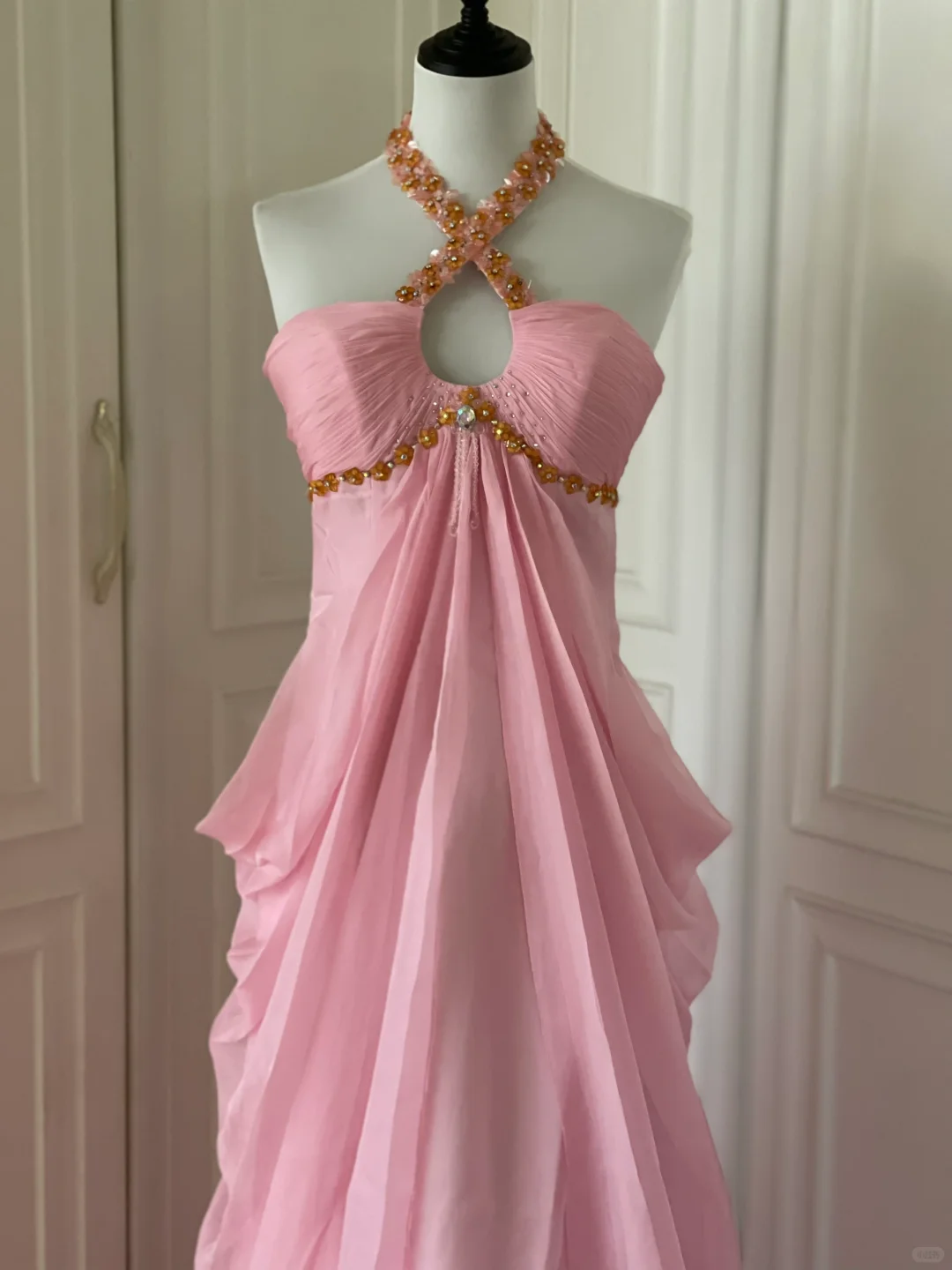 Pretty Pink Halter Chiffon Beaded Mermaid Evening Dress Long Wedding Guest Dress D3107