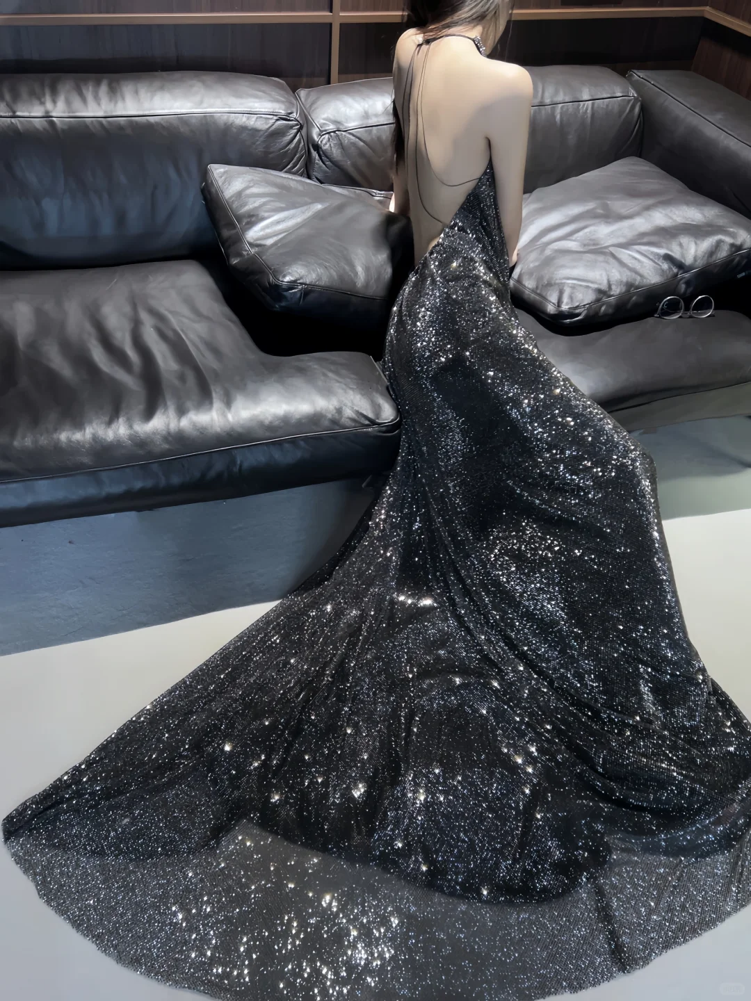 Shiny Black Sequin Pleated Mermaid Long Party Dress Halter Long Prom Gown D5088