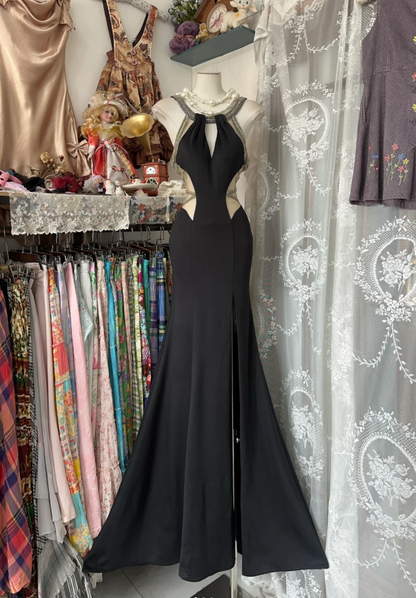 Sexy Black Sleeveless Satin Beaded Backless Mermaid Long Party Dress Evening Gown D1672