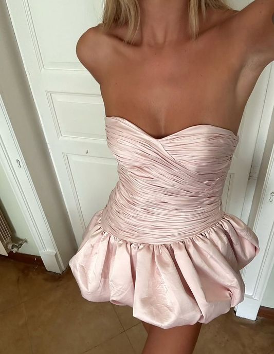 Cute Sweetheart Neck Satin Pleated Short 15th Birthday Outfits,Pink Short Homecoming Dress D3332