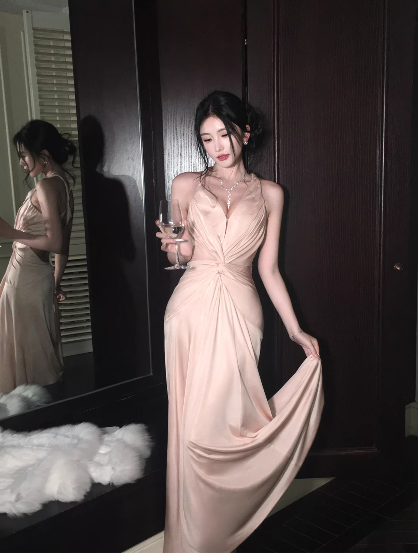 Classy Coral Powder Halter V Neck Satin Beaded Mermaid Long Party Dress Backless Evening Gown D2182