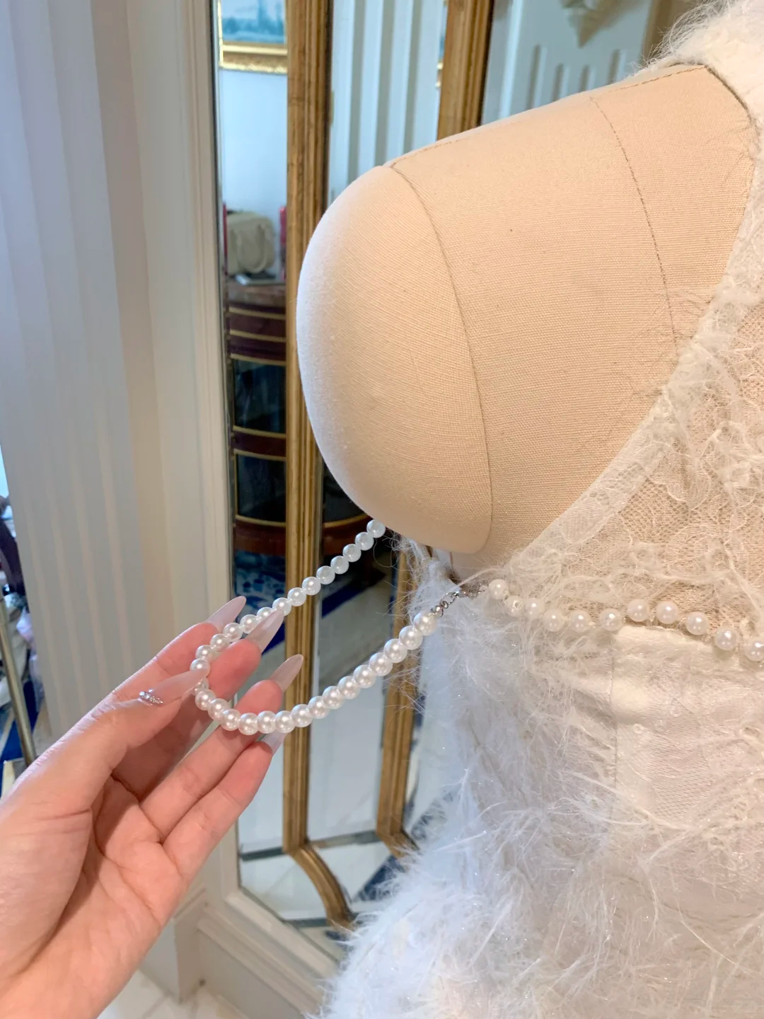 Elegant Sleeveless Sheath White Short 18th Birthday Outfits Formal Homecoming Dress D404