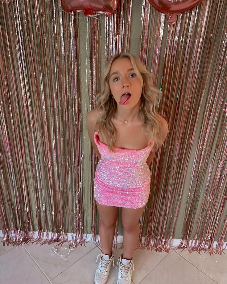 Stylish Halter Sequin Sheath Short Party Dress Pink Short Graduation Homecoming Dress D4383
