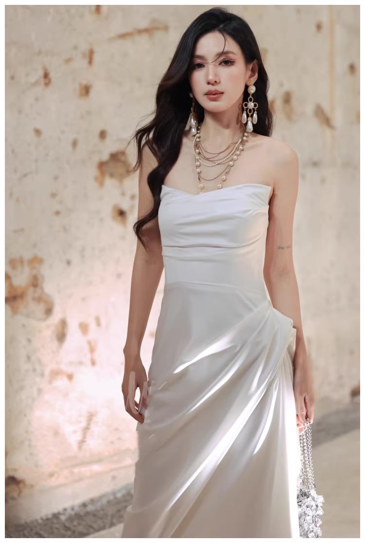 Charming Strapless Satin Pleated Mermaid Long Evening Dress White 19th Birthday Outfits D2410