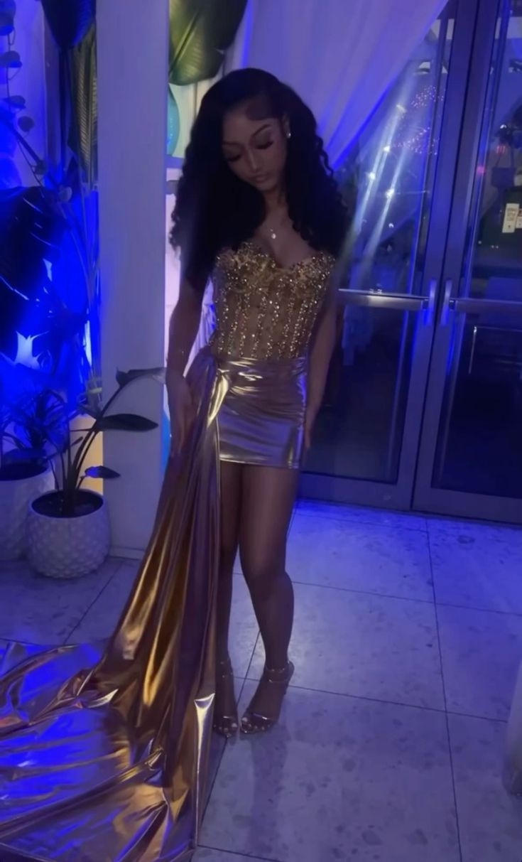 Sexy Gold Strapless Sheath Short Cocktail Dress 8th Grade Homecoming Dress S666