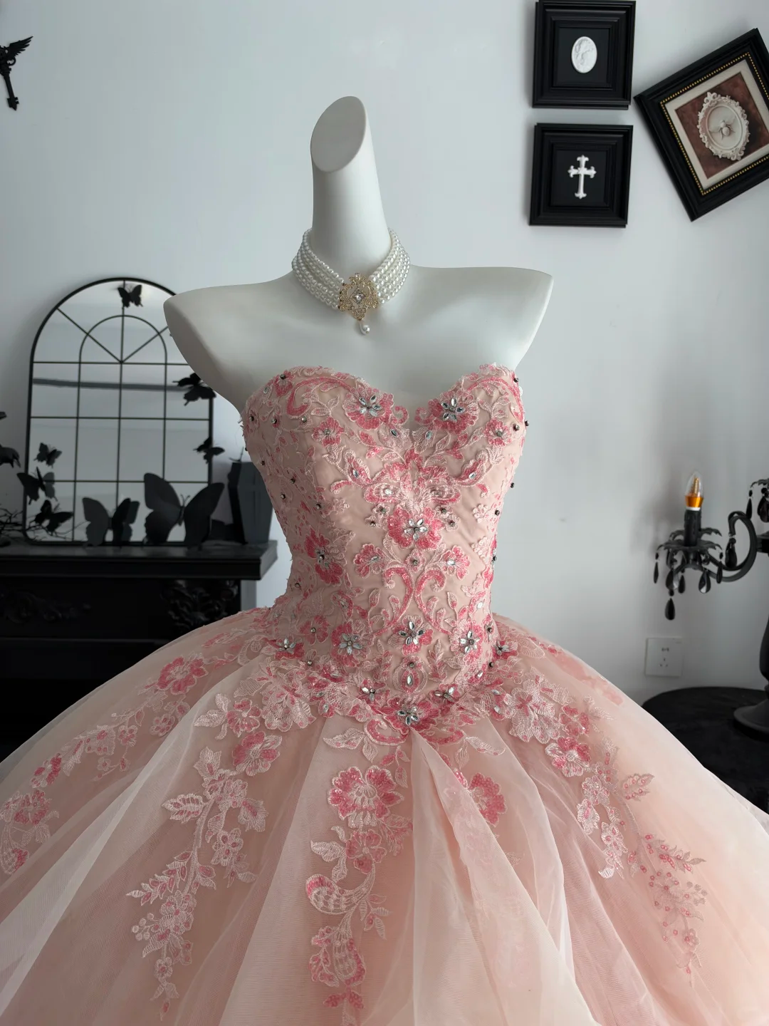 Elegant Sweetheart Neck Ball Gown Pink Tulle Lace Appliques Beaded Quinceanera Dress Sweet 15 Dress D4705