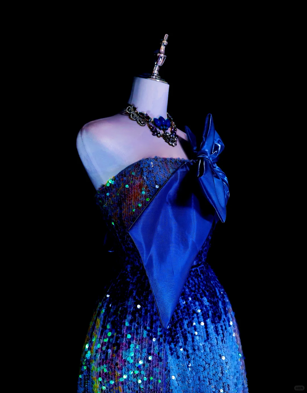 Unique Strapless Blue Sequin Long Party Dress Evening Dress D5375