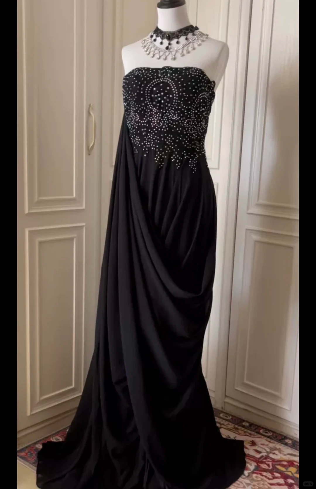 Stylish Black Strapless Chiffon Beaded Long Wedding Guest Dress,Formal Prom Dress Party Dress D3101