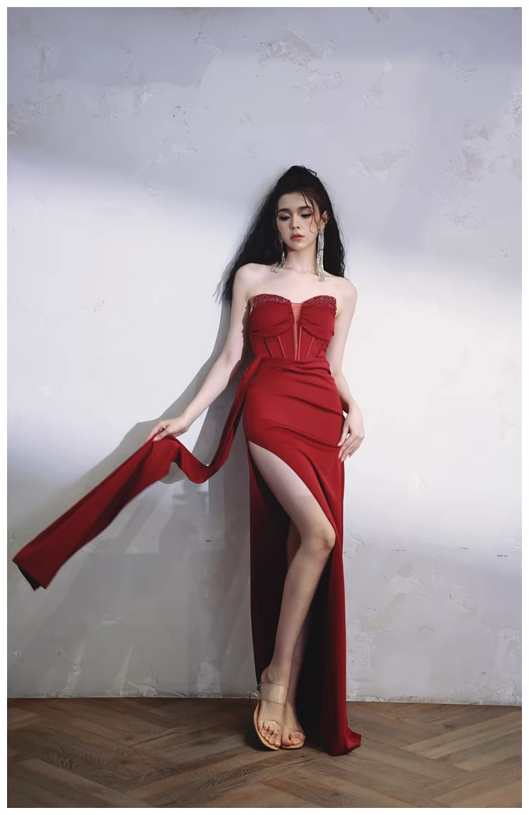 Sexy Burgundy Strapless Satin Pleated Slit Long Evening Dress Formal Wedding Guest Dress D2441